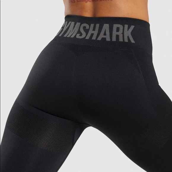 Gymshark Flex Leggings in Black - Picture 4 of 6